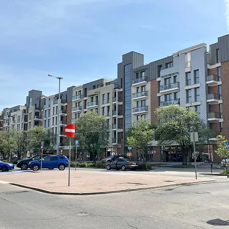 207 Apartment, Garden Gates * Danzica